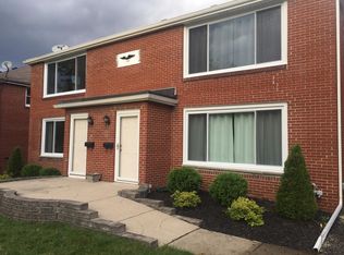 79 N Cayuga Rd, Williamsville, NY 14221