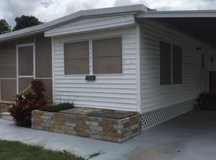 2121 Kepner Dr, Holiday, FL 34691