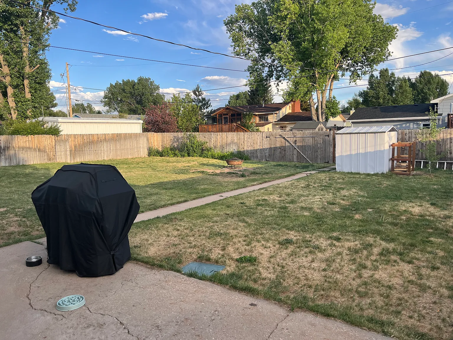 3 bed, 1800 sqft, $2,300 — Photo 3