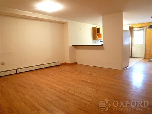 Rented by Oxford Property Group | media 10