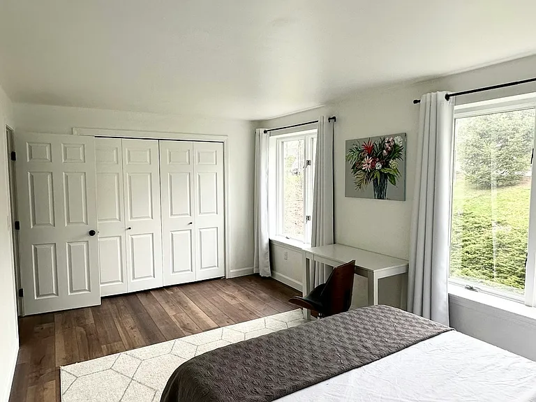 14 Westminster Dr — Photo 22