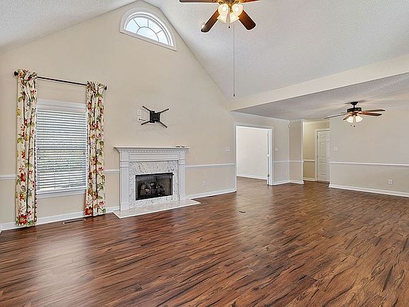 4th image of 206 Milwood Dr