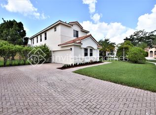 1287 NW 165th Ave, Pembroke Pines, FL 33028