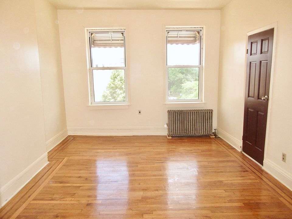 1st image of 534 Ralph Ave Floor 3