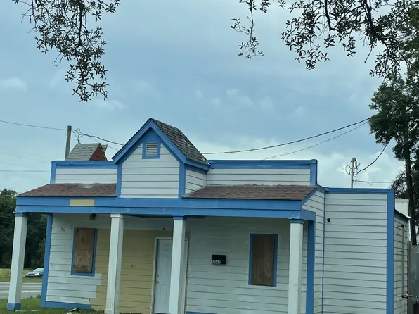 5042 Mobile Hwy, Pensacola, FL 32505