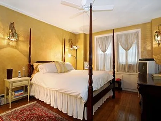 Sold by Corcoran | media 20