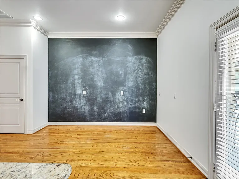 2540 Prospect St #B — Photo 14