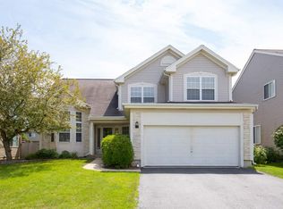 2970 Hillsboro Ln, Lake In The Hills, IL 60156