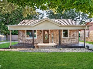2627 W 34th St, Anderson, IN 46011