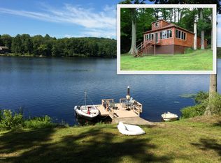 207 Silkmans Rd, Lake Ariel, PA 18436