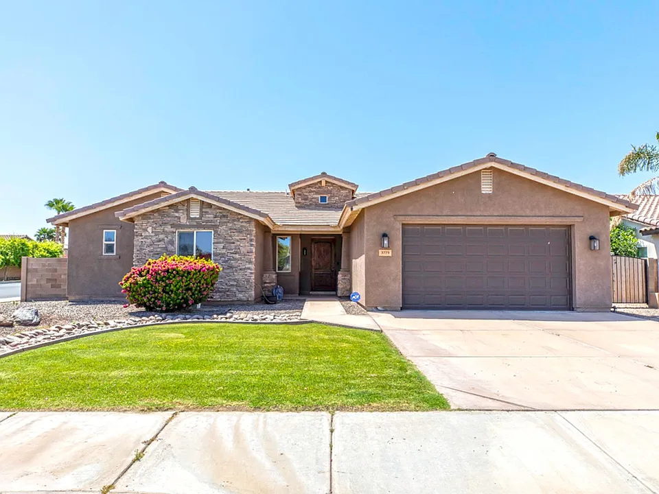 3773 W 38th Pl
