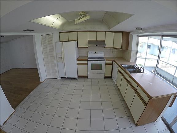 5th image of 5450 Lemon Tree Ln