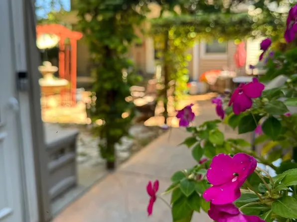 1680 N Van Buren St, Milwaukee, WI