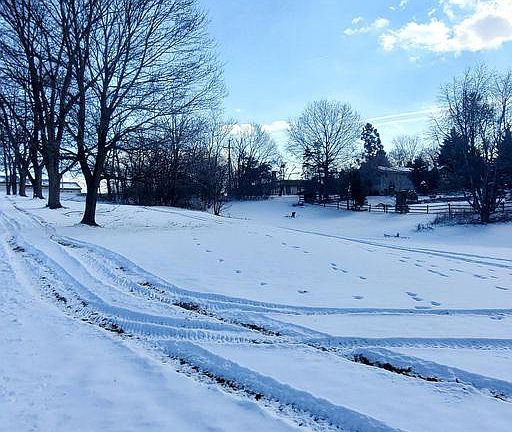 5th image of 1525 Mount Zion Rd