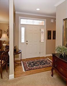 3rd image of 10 Autumn Creek Way