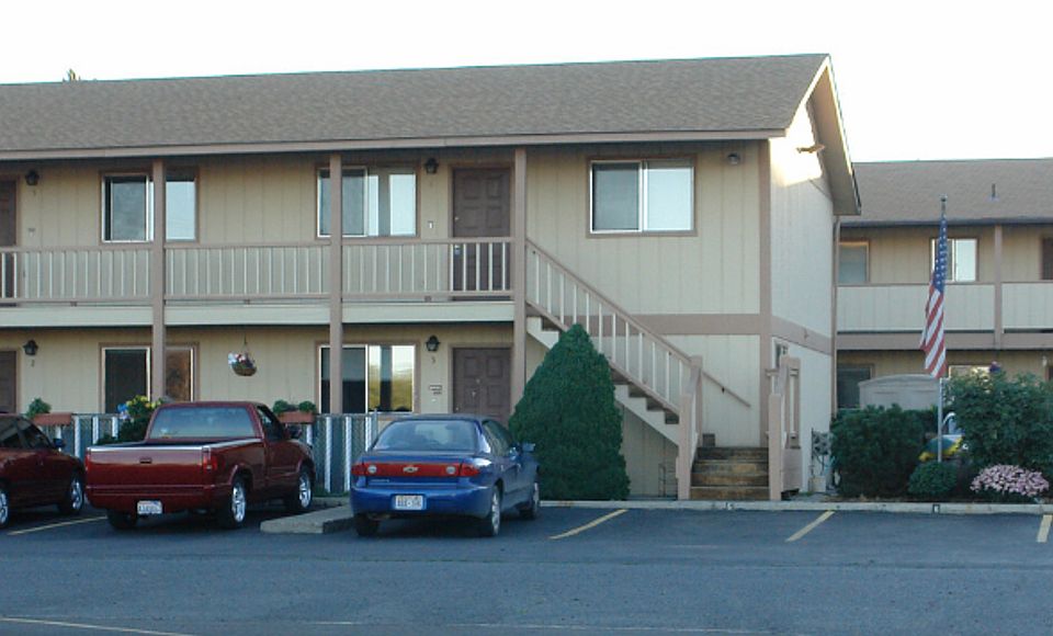 1st image of 201-203 Oak St #10