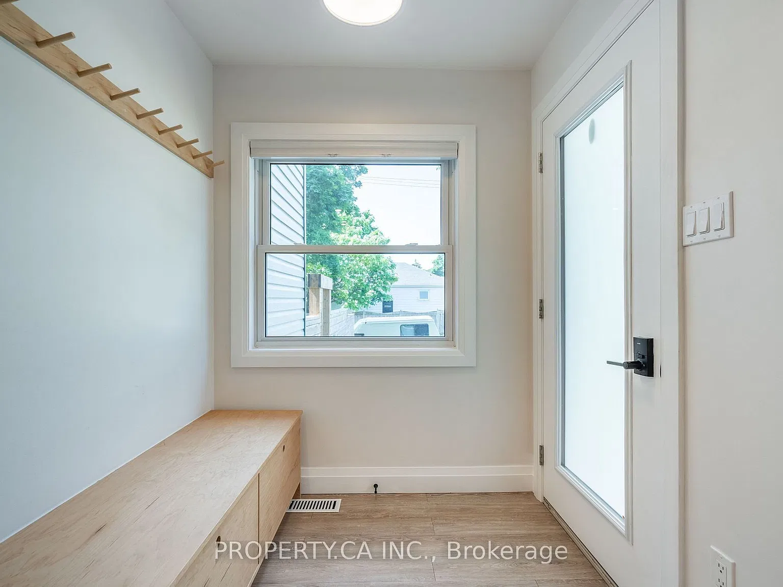 1 bed, $2,100 — Photo 2