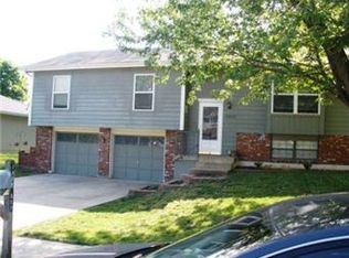 2809 SE 7th St, Blue Springs, MO 64014