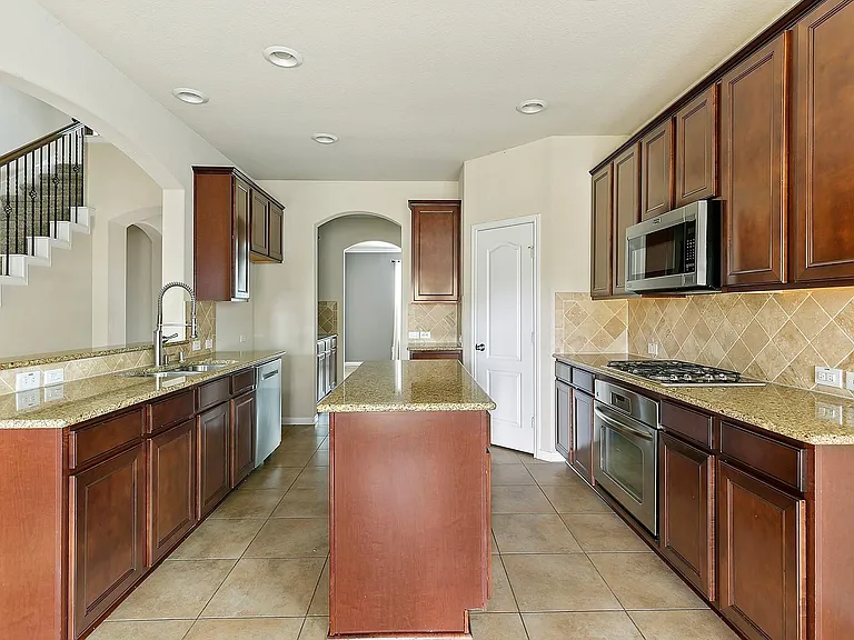 26315 Cedar Pine Dr — Photo 17