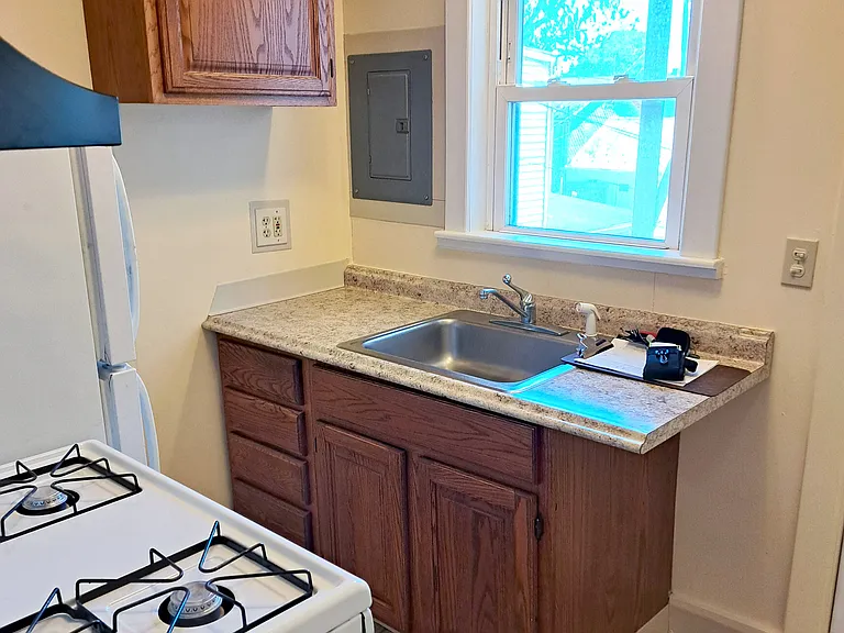 69 W Main St #4 — Photo 1