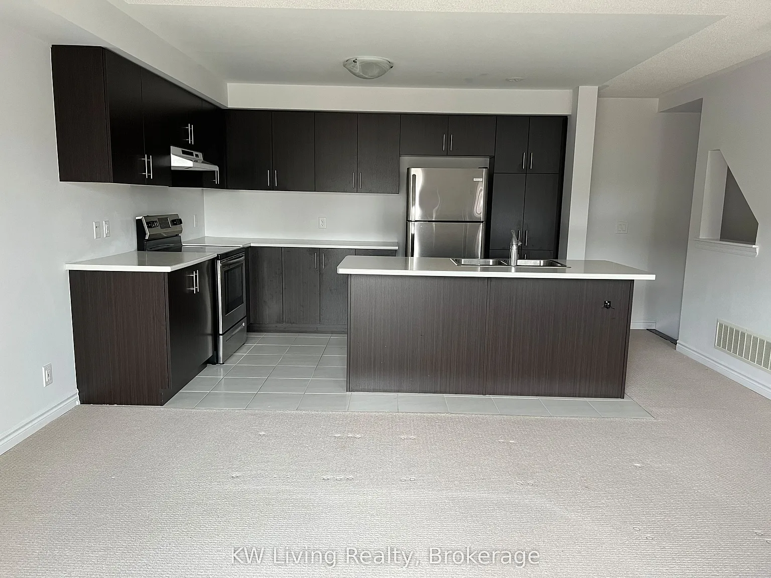 2 bed, $2,600 — Photo 4