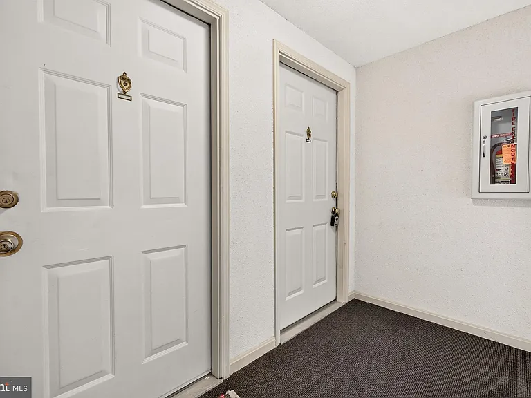20208 Shipley Ter #302 — Photo 4