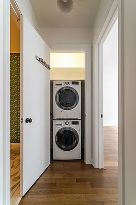 Rented by Compass | media 50