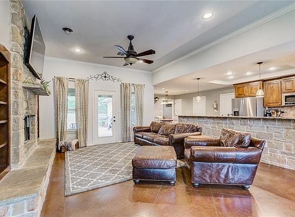 5th image of 6404 Circo Dr
