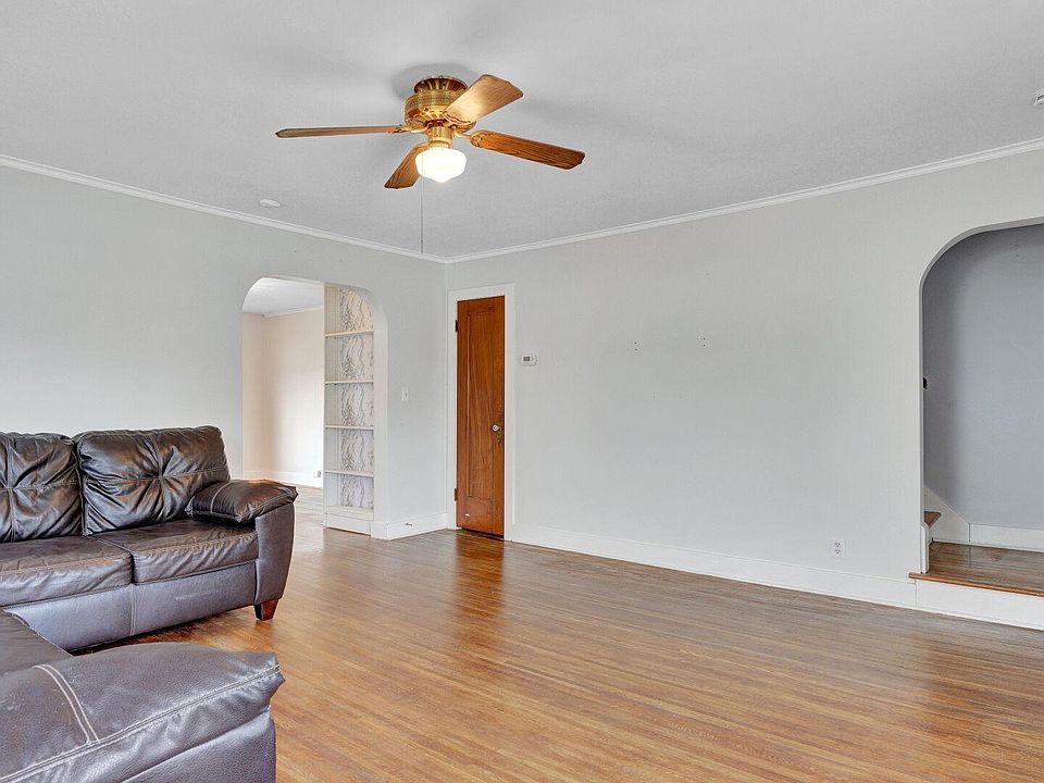 Spacious living area