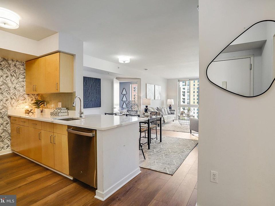 1st image of 1000 New Jersey Ave SE APT 914