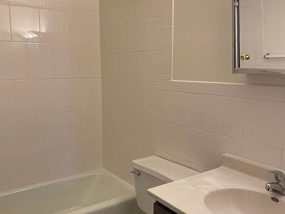 5th image of 10044 Nicollet Ave S #101