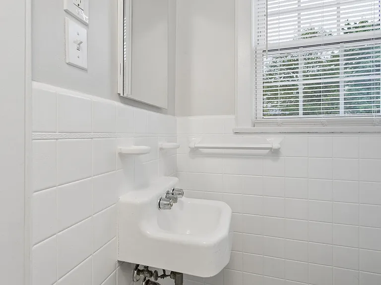 127 Bell Ave — Photo 21
