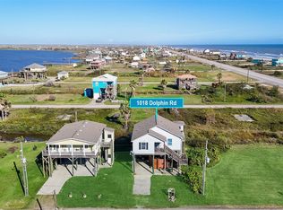 1018 Dolphin Rd, Port Bolivar, TX 77617