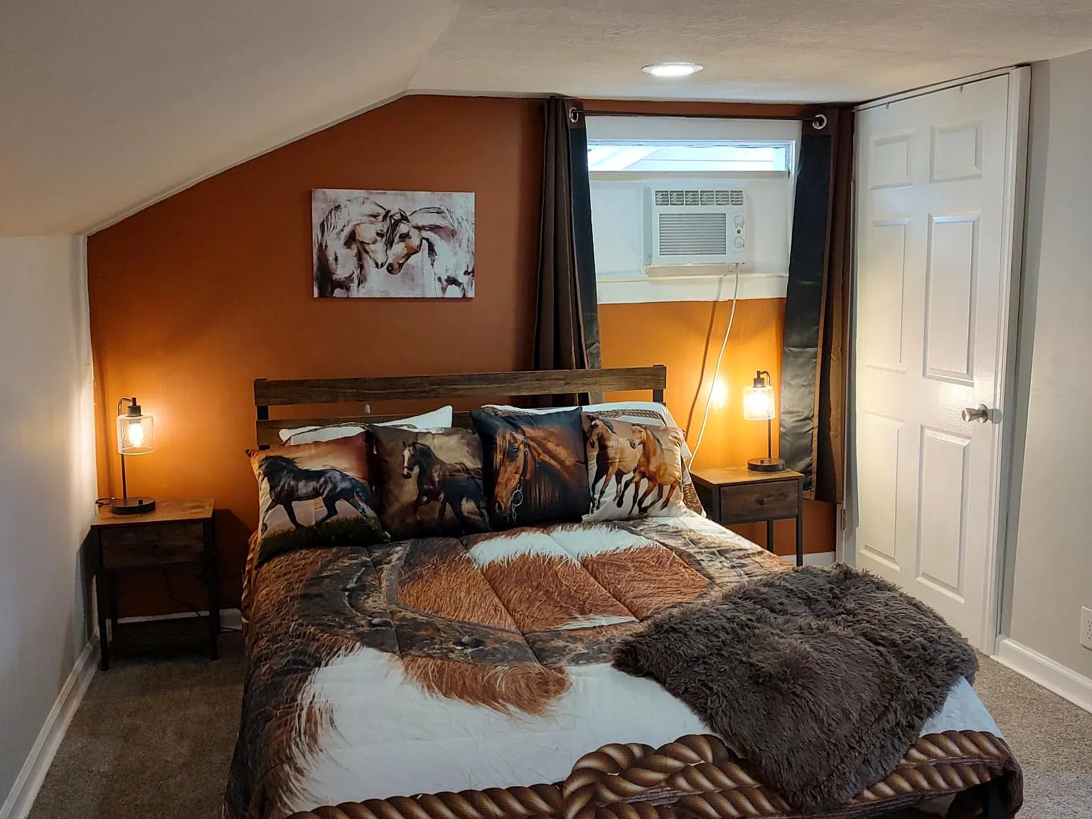 2 bed, 1300 sqft, $1,995 — Photo 4