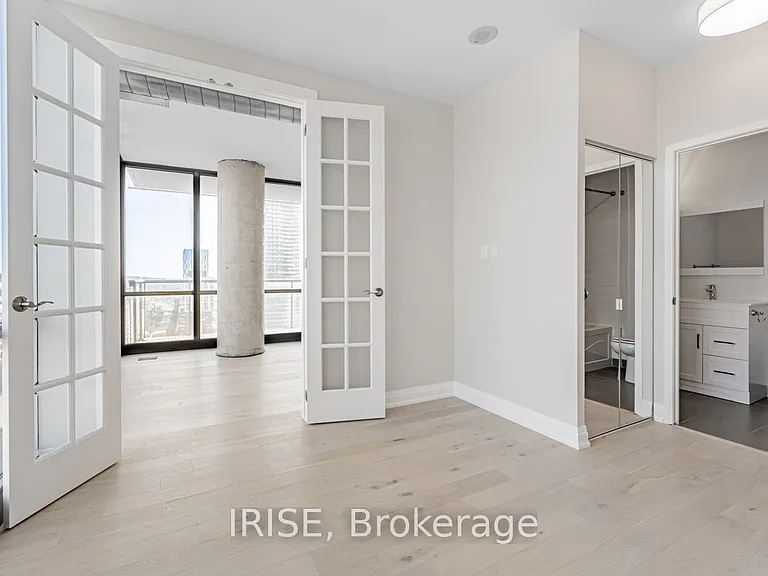 33 Mill St #1702 — Photo 17