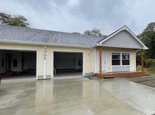 1706 Idaho Ave S, Long Beach, WA 98631