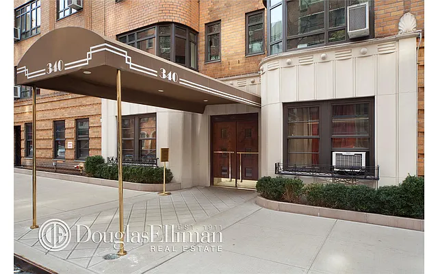 Rented by Douglas Elliman | media 17