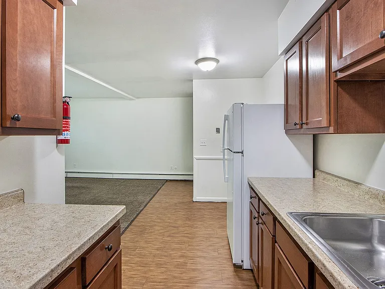 The Willows (Sprague and Michigan LLC) — Photo 9