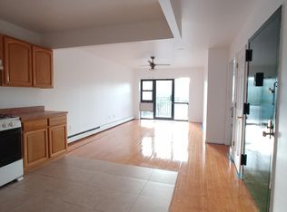 638 Grassmere Ter FLOOR 2, Far Rockaway, NY 11691