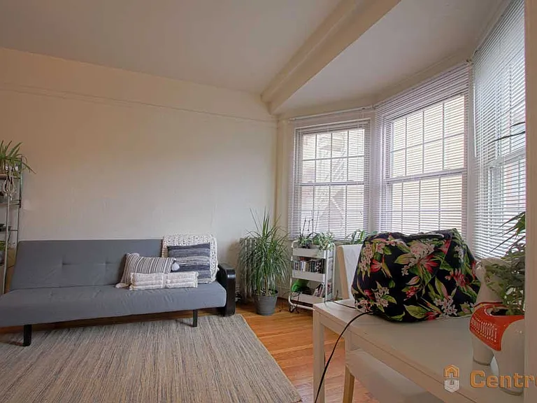 4719 Geary Blvd #17 — Photo 2
