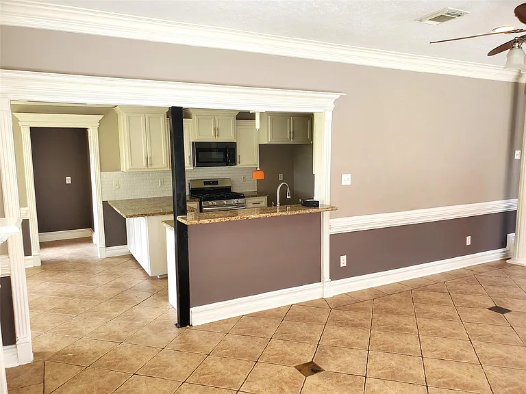 3751 Pine Cone Trl — Photo 4