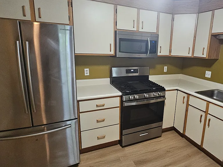 4 New Haven Dr #207 — Photo 5