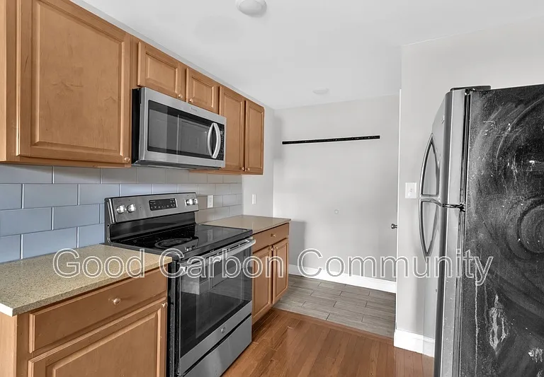 84 Crane St #5 — Photo 8