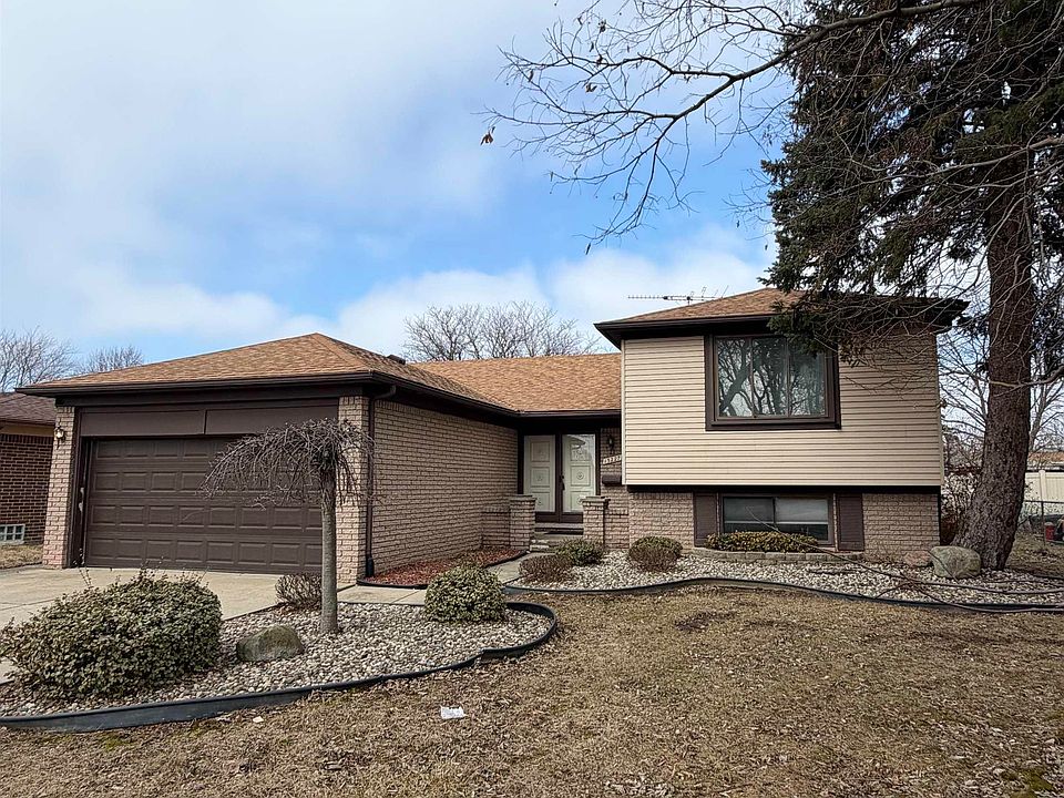 1st image of 13227 Canterbury Dr