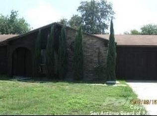 7438 Stonehouse Dr, San Antonio, TX 78227