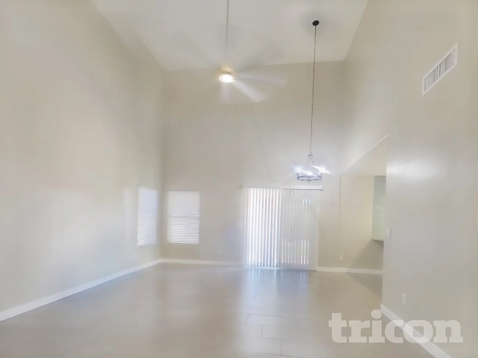 11817 W Poinsettia Drive El Mirage AZ — Photo 4