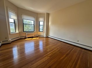 1238 Commonwealth Ave APT 51, Boston, MA 02134