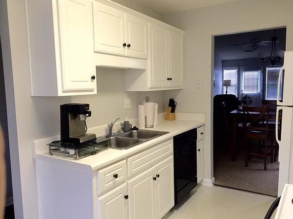 5th image of 121 Leyland Ct
