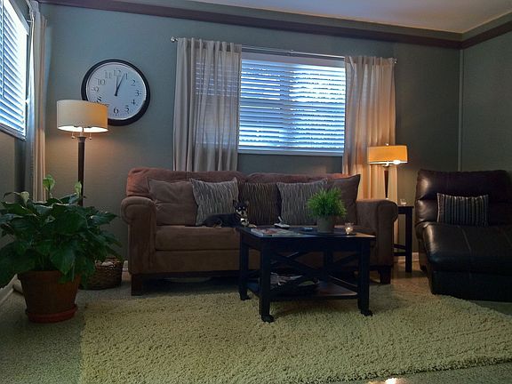 3rd image of 3701 Wallace Ave