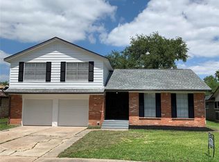 10207 Sagedowne Ln, Houston, TX 77089